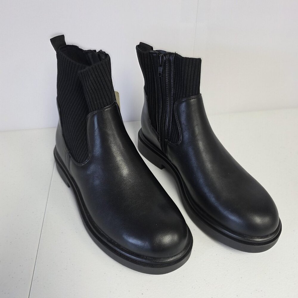 No Boundaries Boots Womens Size 8 Black Chelsea Ankle Memory Foam Zip Booties